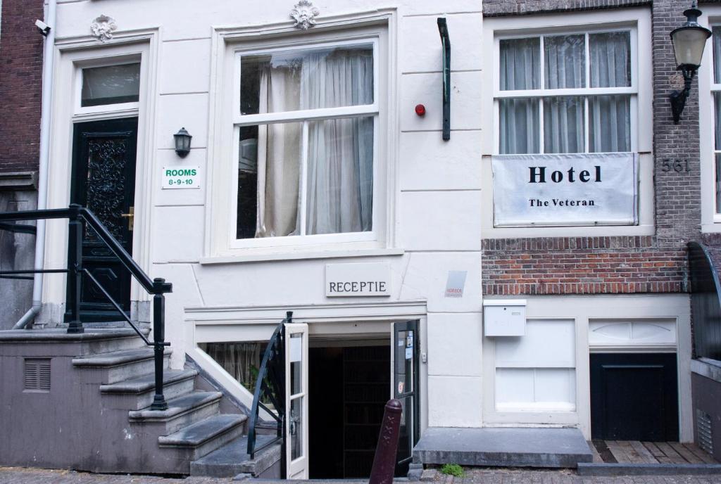 Hostel The Veteran Амстердам Екстериор снимка